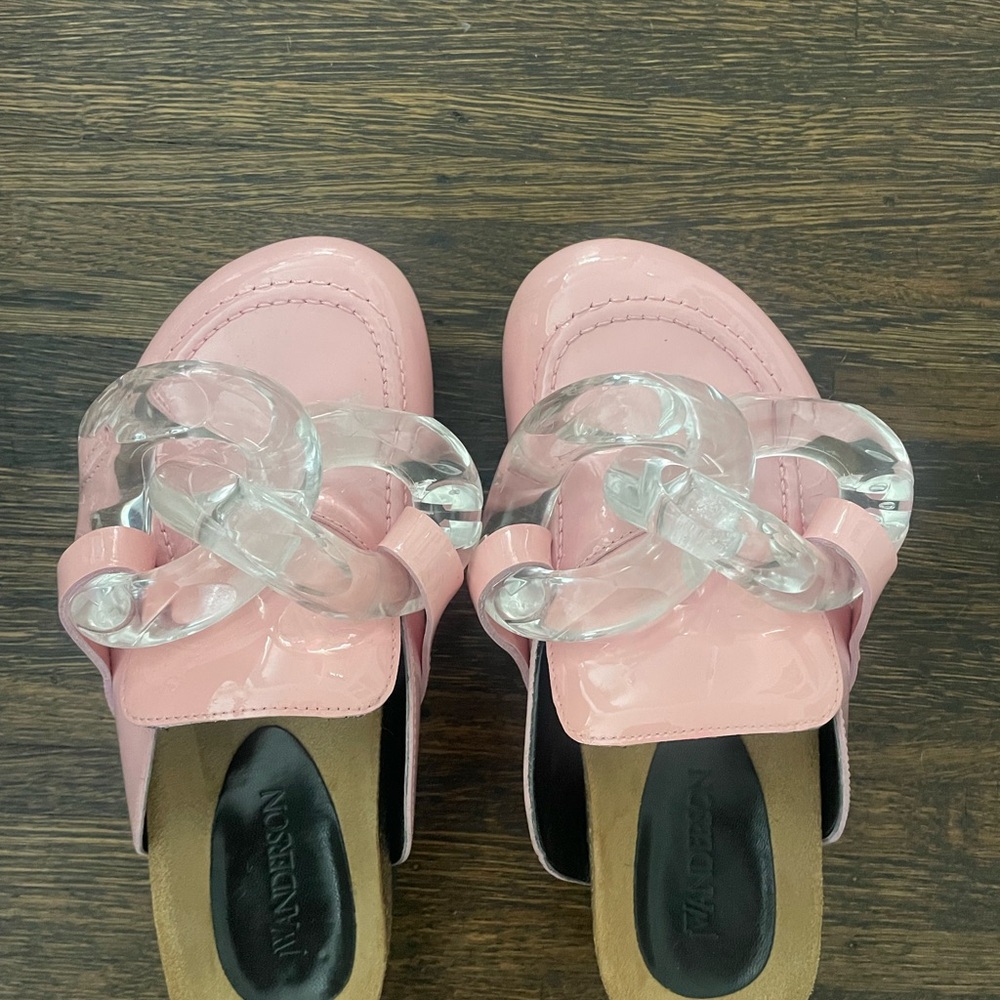 Pink Women's Shoes with Clear Chain Detail